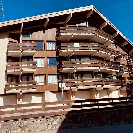 2 Pieces Au Centre Avec Cuisine Equipee Et Balcon - - Fr-1-459-116 Apartment La Clusaz